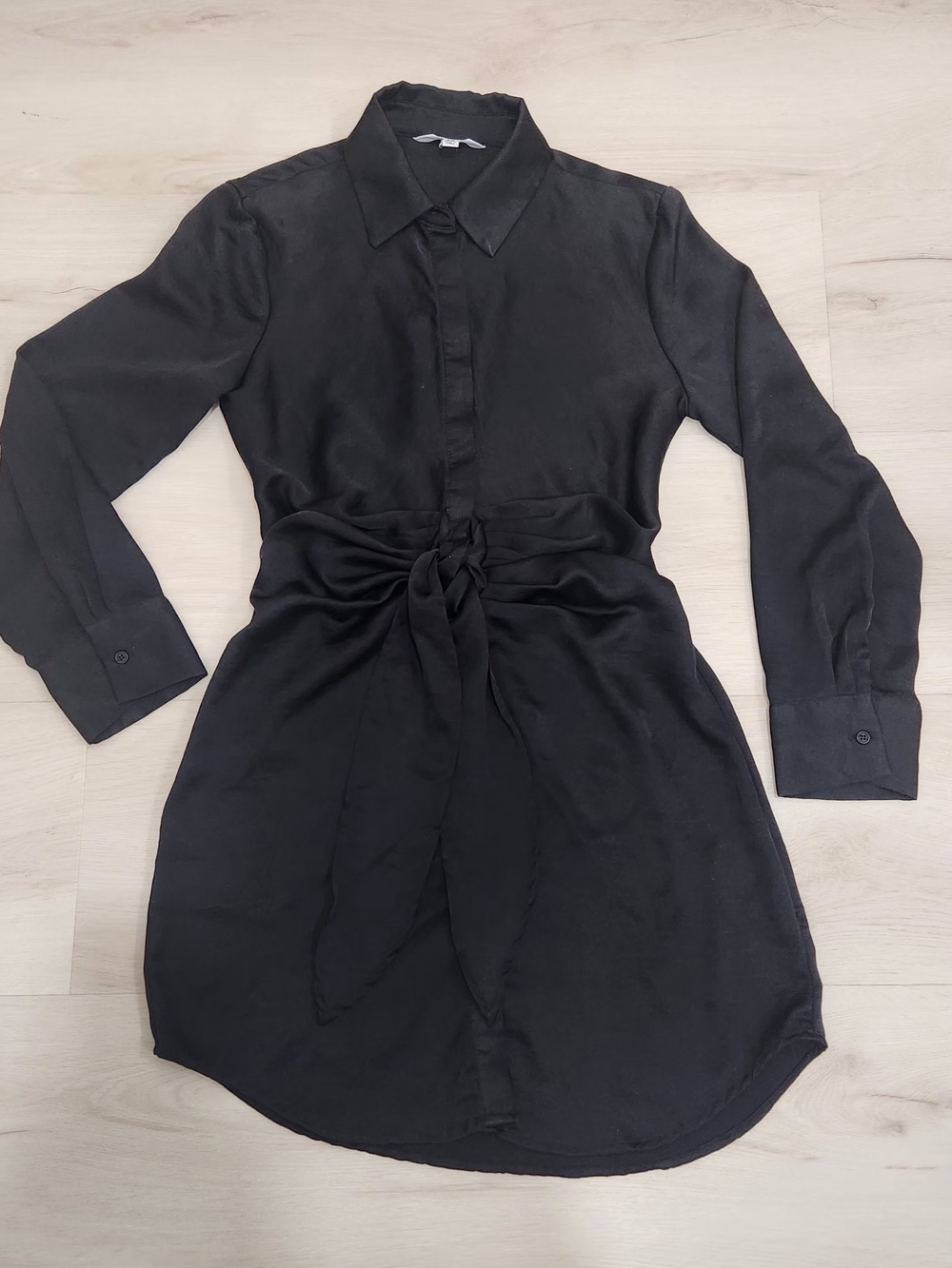 BB Dakota Black Long-Sleeve Tie-Waist Shirt Dress